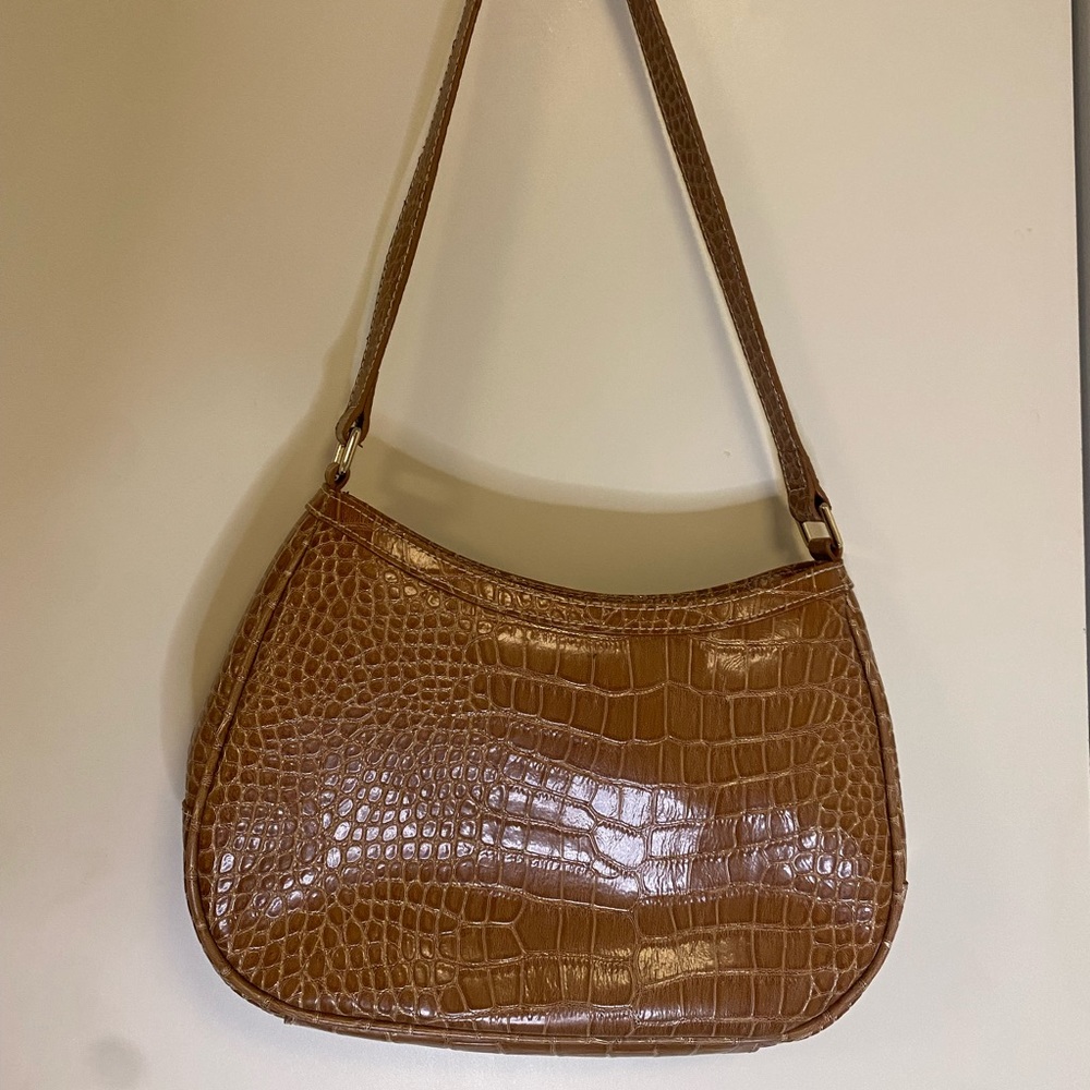 Vintage Brown Liz Claiborne Faux Snakeskin Handbag for Women. Many pockets.